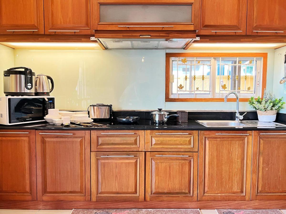 Mantra Pattaya Pool Villa With Jacuzzi In Pattaya-Pet-Friendly جومتين بيتش المظهر الخارجي الصورة